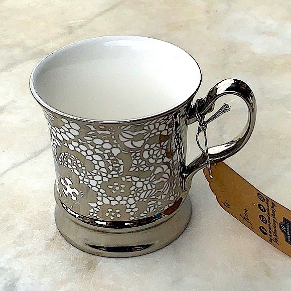10 STRAWBERRY STREET MUG SILVER METALLIC LACE FOOTED 12 FL OZ - Picture 3 of 8